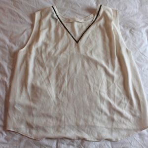 RW & Co. sleeveless blouse